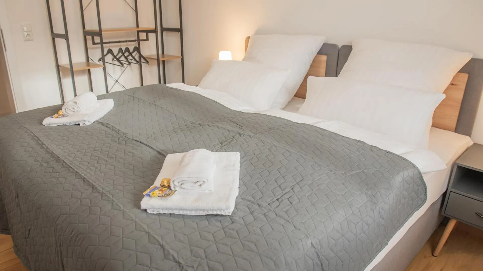 Apartment Prime 47 - Neuwertige Wohnung Schluesselfeld